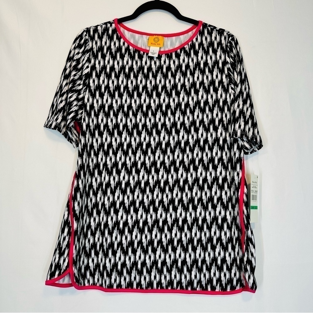 Ruby Rd. Knit Short Elbow Sleeve Black White Pink Crew Neck Top - Size Large NWT